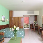Apartahotel Panas Village 4*