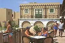 Panas Village Lägenhetshotell