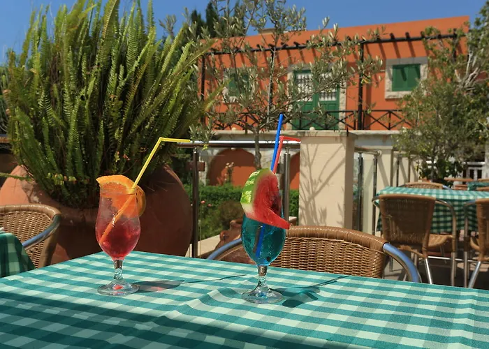 Panas Village Lägenhetshotell 4*