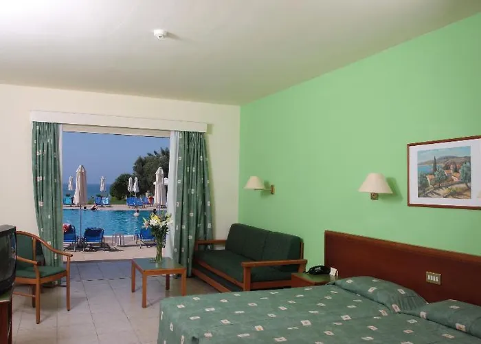 Panas Village Lägenhetshotell 4*