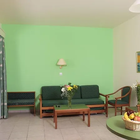 Panas Village מלון דירות איה נאפה