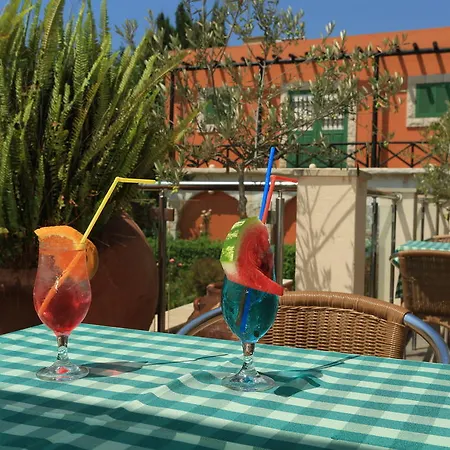 Panas Village מלון דירות 4*