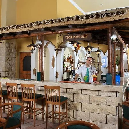 Panas Village מלון דירות