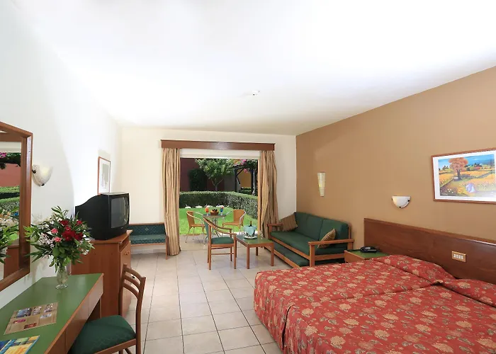 Aparthotel Panas Village Ayia Napa