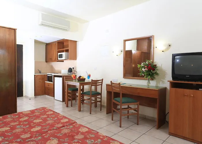 Aparthotel Panas Village