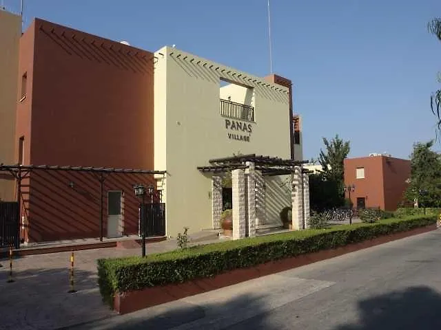 Aparthotel Panas Village 4*