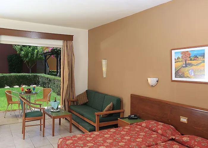 Aparthotel Panas Village Ayia Napa