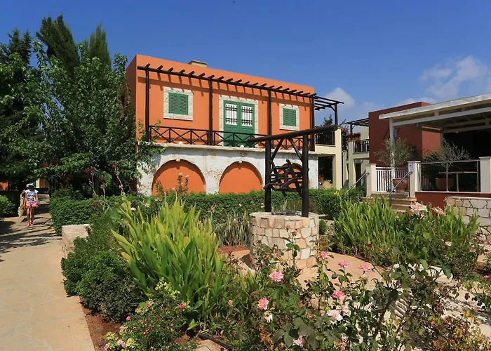 Aparthotel Panas Village Ayia Napa