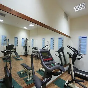 파나스 홀리데이 빌리지 4* 아이아 나파